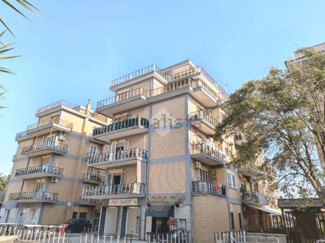 Attico in vendita a Valle Copella, Ciampino