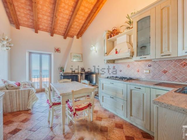 Attico in vendita a Monte Argentario, Porto Santo Stefano