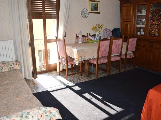 Appartamento in vendita a Parabiago, Lombardia