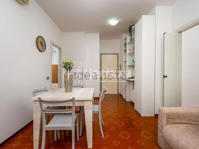Appartamento in vendita a Villaggio Stranieri-Bazzarola, Re