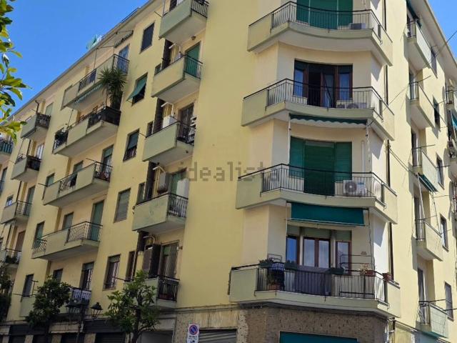 Appartamento in vendita a Albenga, Liguria