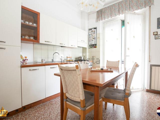 Appartamento in vendita a Val Polcevera, Serra Riccò