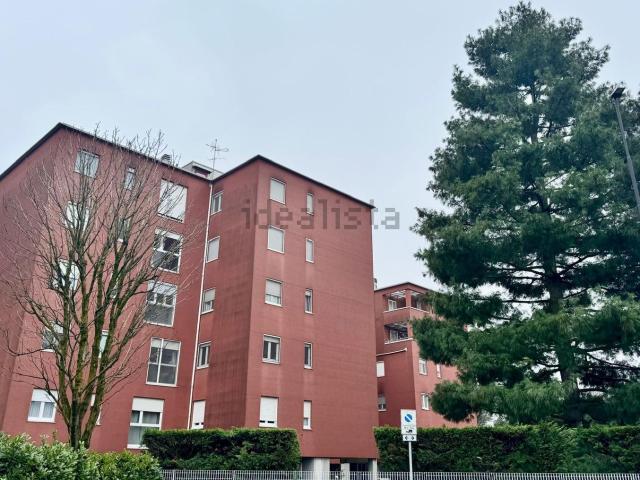 Appartamento in vendita a Rovagnasco, Segrate