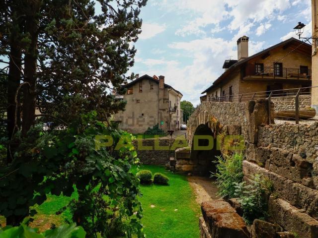 Attico in vendita a Porossan-Roppoz, Aosta