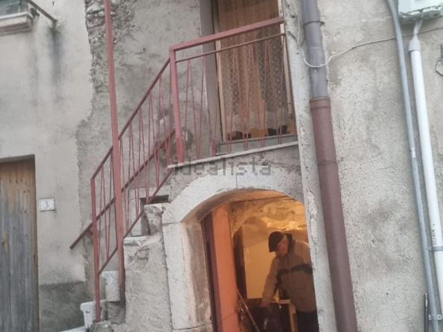 Appartamento in vendita a Castelvetere Sul Calore, Campania