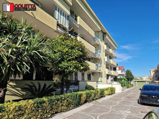 Appartamento in vendita a Acerra, Campania