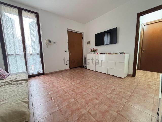 Appartamento in vendita a Landriano, Lombardia