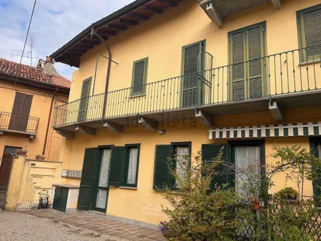 Appartamento in vendita a Fornetto, Angera
