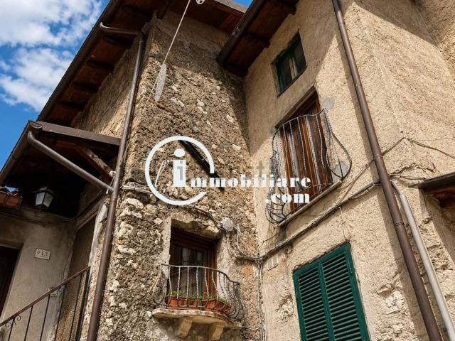 Appartamento in vendita a Arcinazzo Romano, Roma Capitale