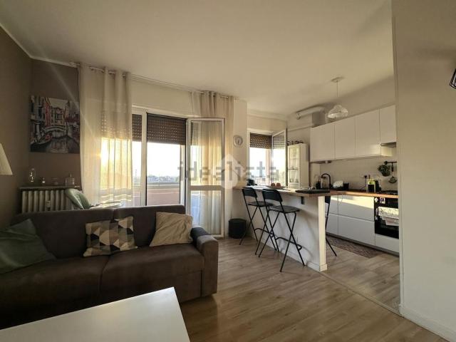 Appartamento in vendita a Carugate, Milano