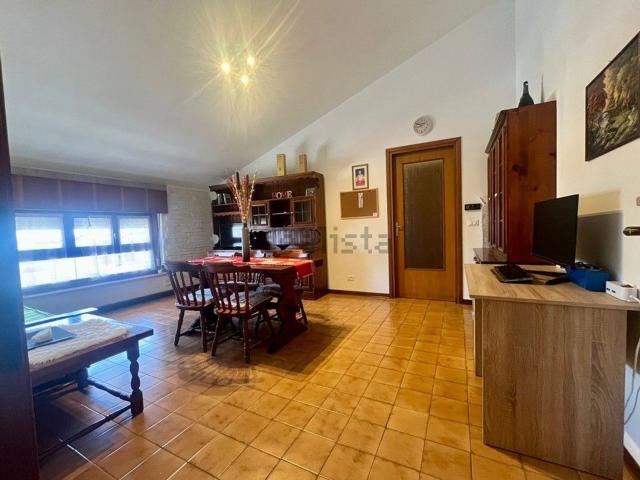 Appartamento in vendita a Tricesimo, Friuli-Venezia Giulia