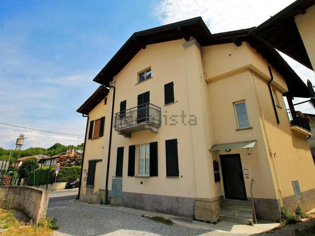 Appartamento in vendita a Lucino, Montano Lucino