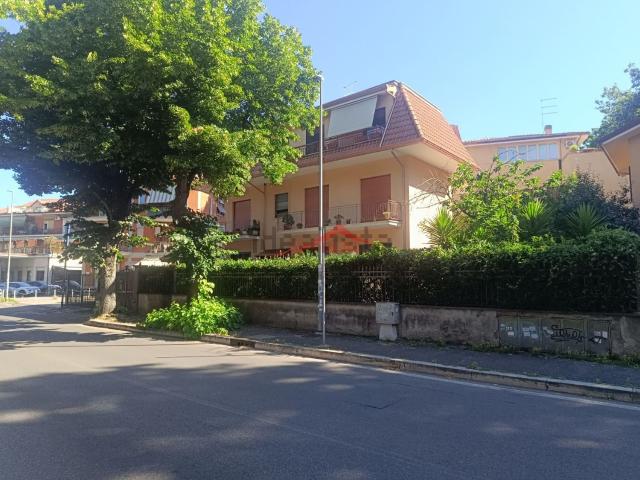 Appartamento in vendita a Roma Capitale, Lazio
