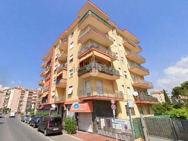 Appartamento in vendita a Vallecrosia, Liguria