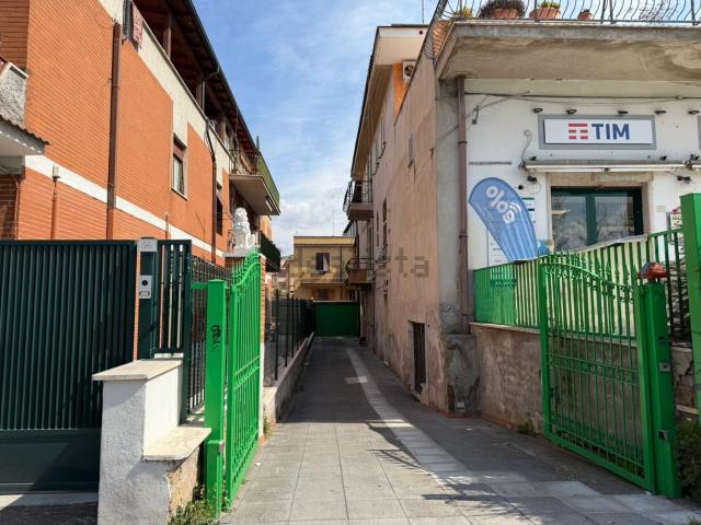 Appartamento in vendita a Paterno, Roma Capitale