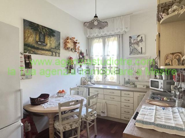 Appartamento in vendita a Chirignago-Zelarino, Venezia