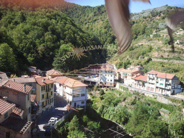 Appartamento in vendita a Baiardo, Liguria