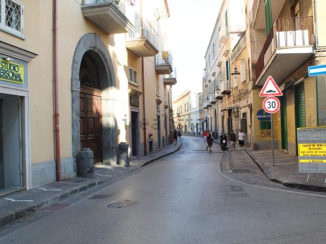 Appartamento in vendita a Portici, Campania