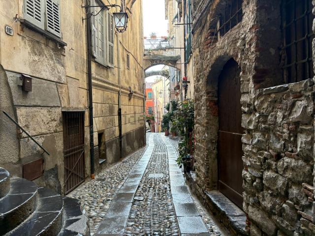 Appartamento in vendita a Taggia