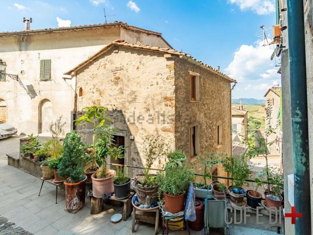 Appartamento in vendita a Castelnuovo Val Di Cecina, Toscana