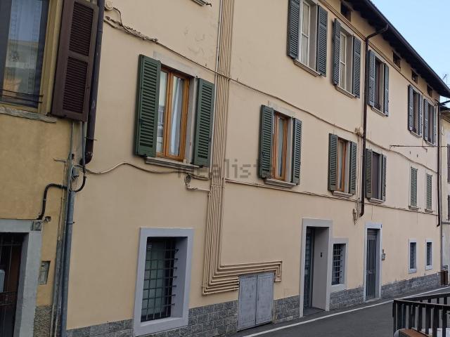 Appartamento in vendita a Alzano Lombardo, Lombardia