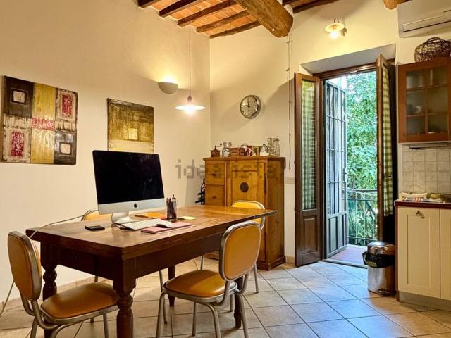 Appartamento in vendita a Prato