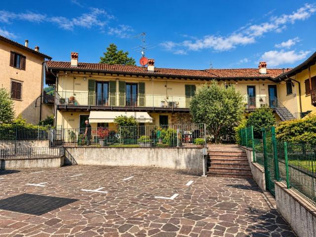 Appartamento in vendita a Rosciate, Scanzorosciate
