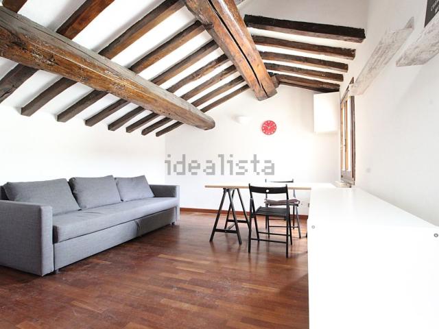 Appartamento in vendita a Centro Storico, Modena