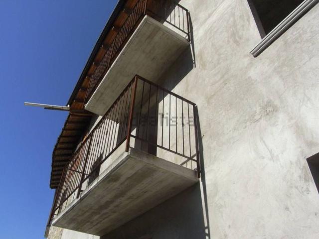 Appartamento in vendita a Ambria, Zogno
