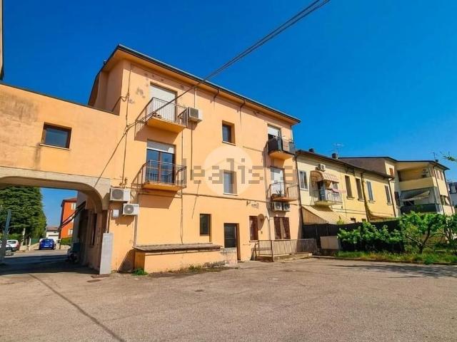 Appartamento in vendita a Caldiero, Veneto