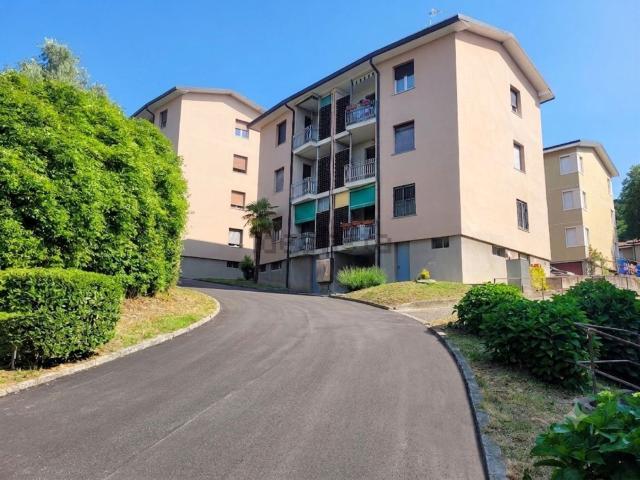 Appartamento in vendita a Prestino, Como