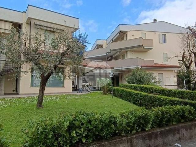 Appartamento in vendita a Lugana, Sirmione