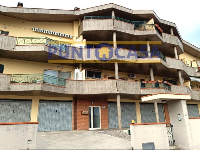 Attico in vendita a Bellante Stazione, Bellante