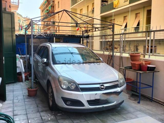 Appartamento in vendita a Staglieno, Genova