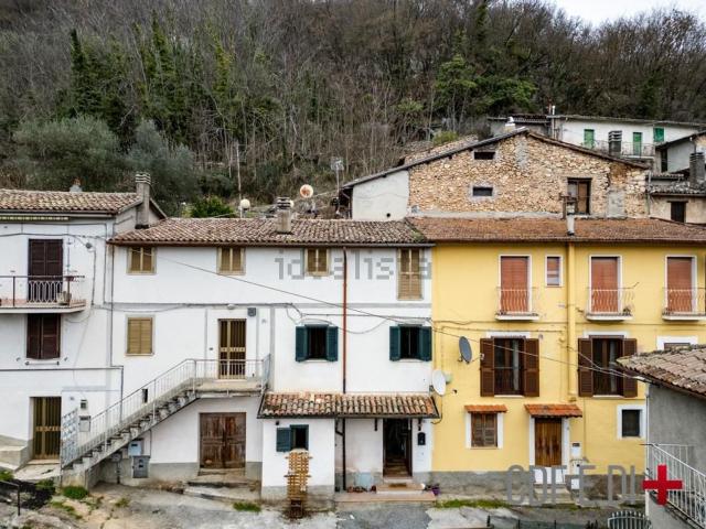 Appartamento in vendita a Rieti, Lazio