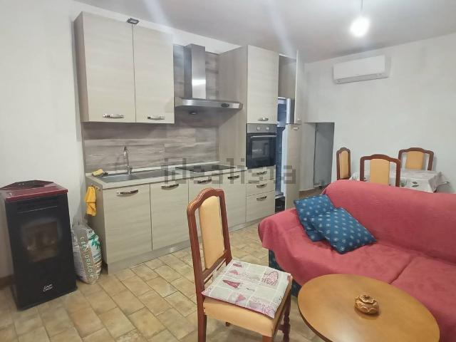 Appartamento in vendita a Crespina Lorenzana, Crespina
