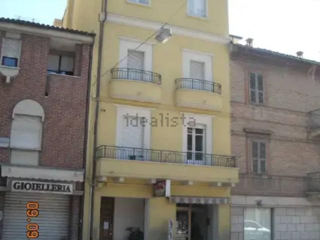 Appartamento in vendita a Centro, Marche