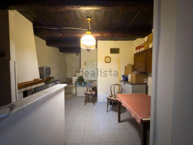 Appartamento in vendita a Bassiano, Latina