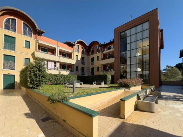 Appartamento in vendita a Mezzana, Somma Lombardo