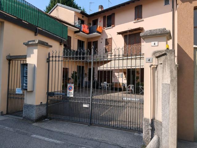 Appartamento in vendita a Cascina del Pè, Faloppio