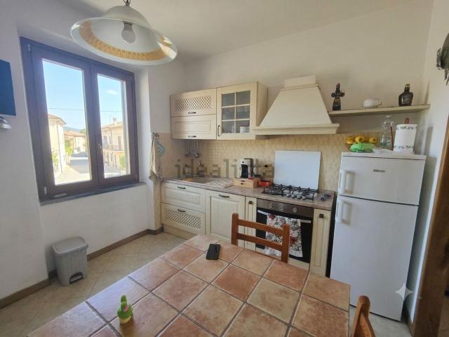 Appartamento in vendita a Bucine, Toscana