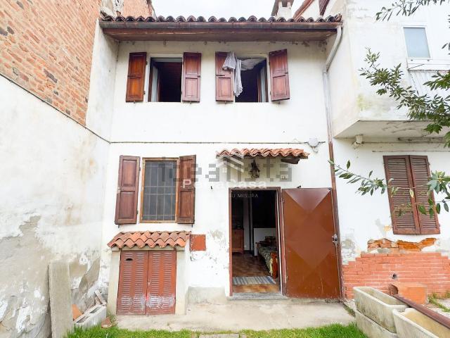 Appartamento in vendita a Langosco, Lombardia