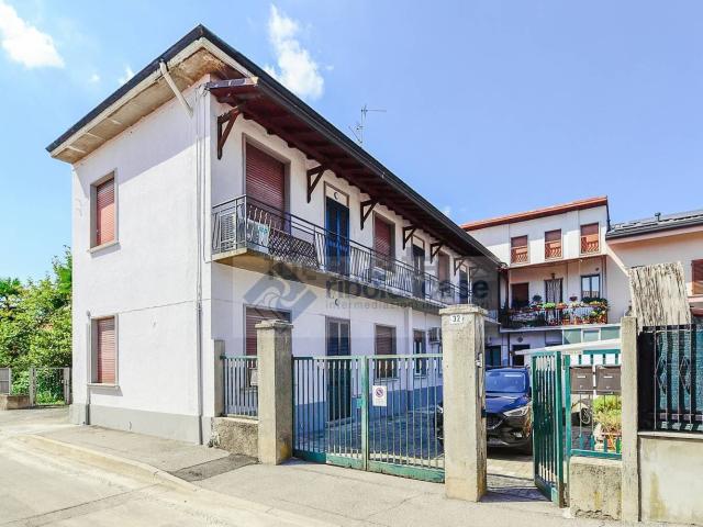 Appartamento in vendita a Brugazzo, Giussano