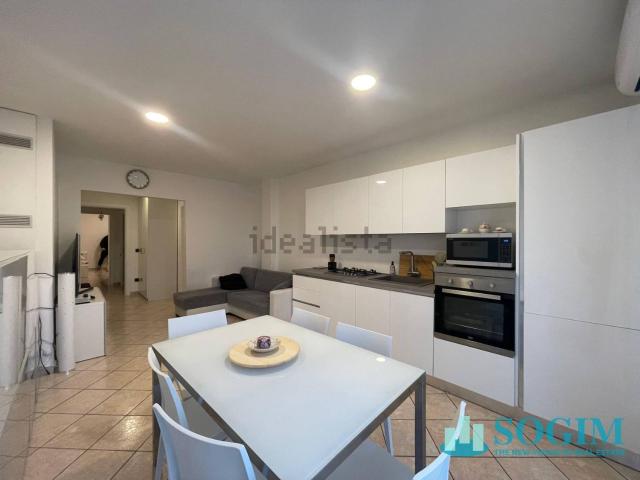 Appartamento in vendita a Cernusco Sul Naviglio, Lombardia