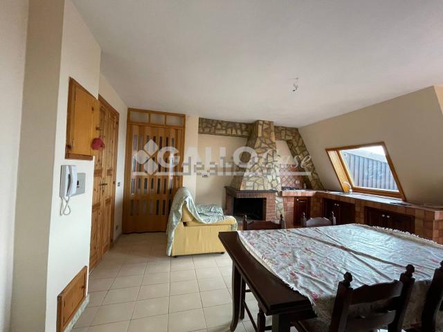 Appartamento in vendita a Camigliatello Silano, Calabria