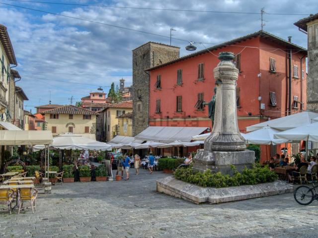 Attico in vendita a Gallo, Montecatini Terme
