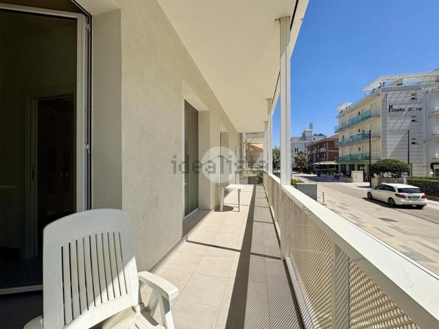Appartamento in vendita a Viserbella, Rimini