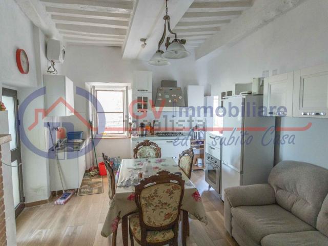 Appartamento in vendita a Campagnatico, Toscana