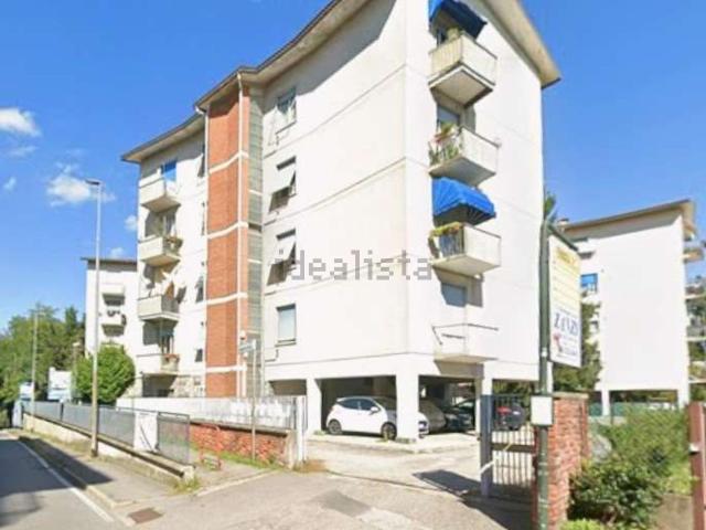 Appartamento in vendita a Biumo Superiore, Varese