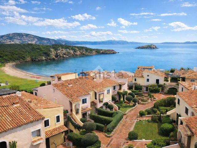 Appartamento in vendita a Alzachèna/Arzachena, Capo Ferro